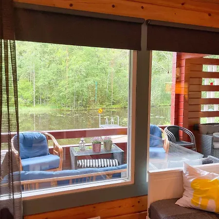 Katiskosken Joenrantamoekki Villa *